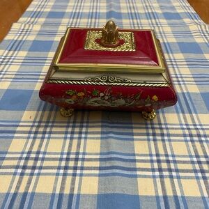 vintage Blue Bird Confectionery tin, made by Harry Vincent Limited in England.